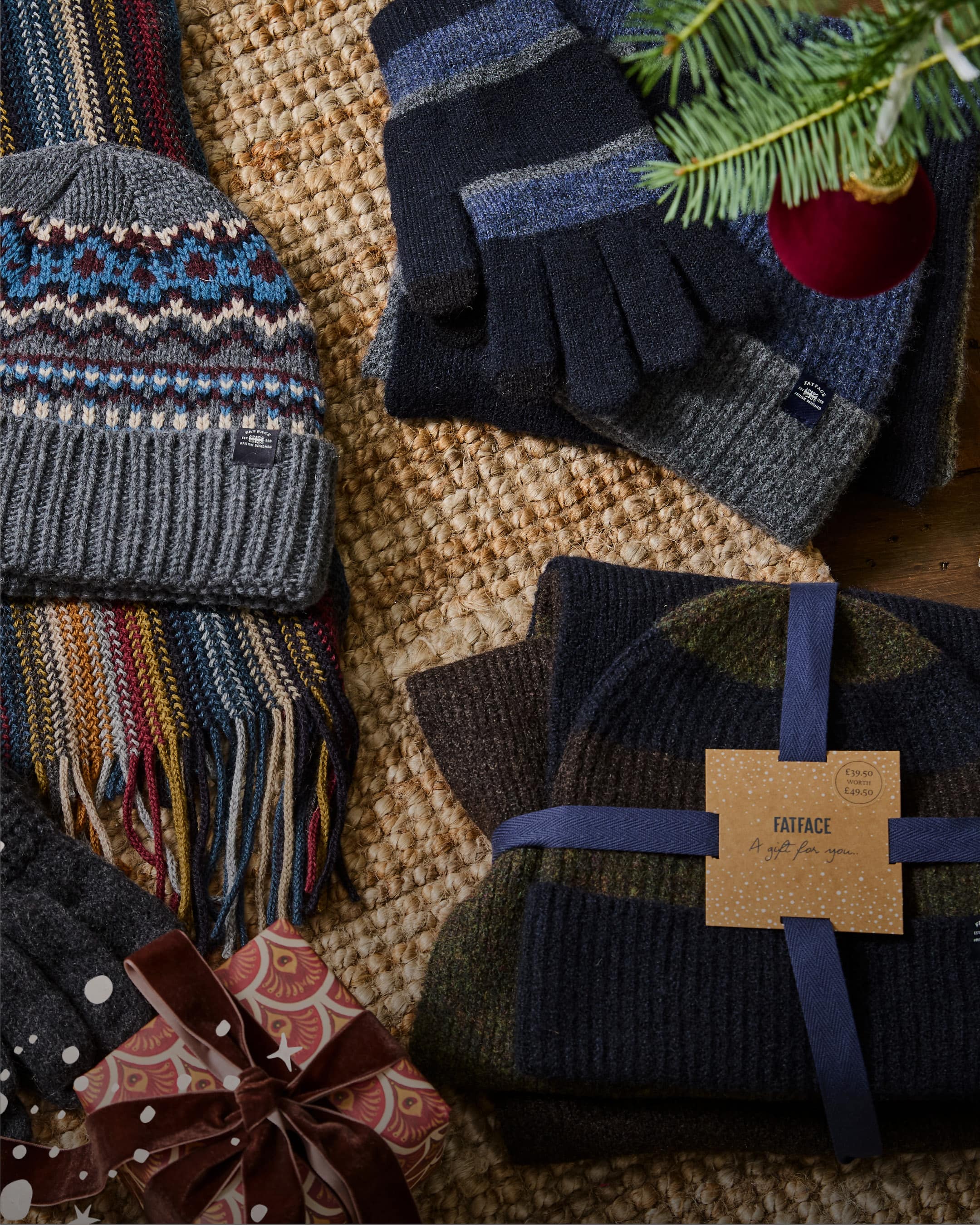 Shop hats, gloves & scarves