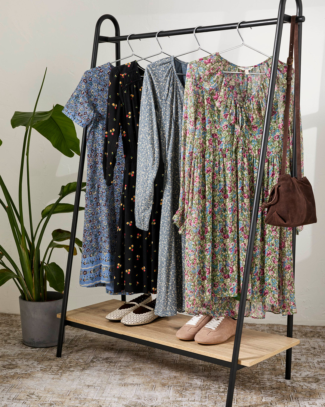 How to wear autumn dresses